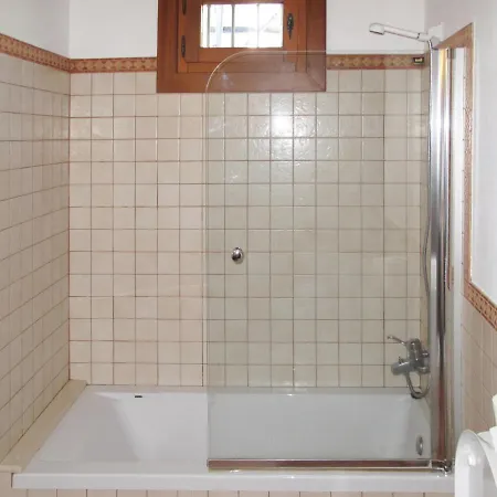 Holiday Home La Perdoma - LAO131